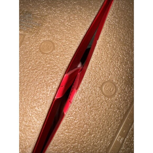 Tommy Hilfiger Womens Relina Red Thong Sandals Shoes Sz 10 flip flops - Picture 12 of 13